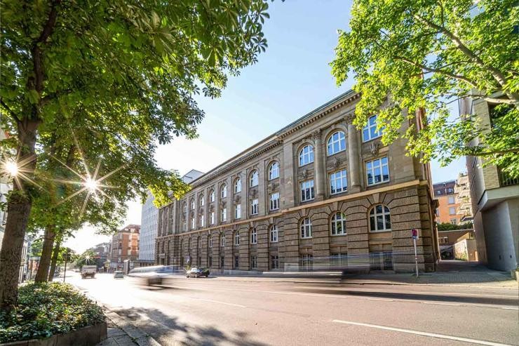 Außenansicht des Gebäudes der Dualen Hochschule Stuttgart Rotebühlstraße