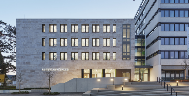 Landratsamt Göppingen Außenansicht des Gebäudes